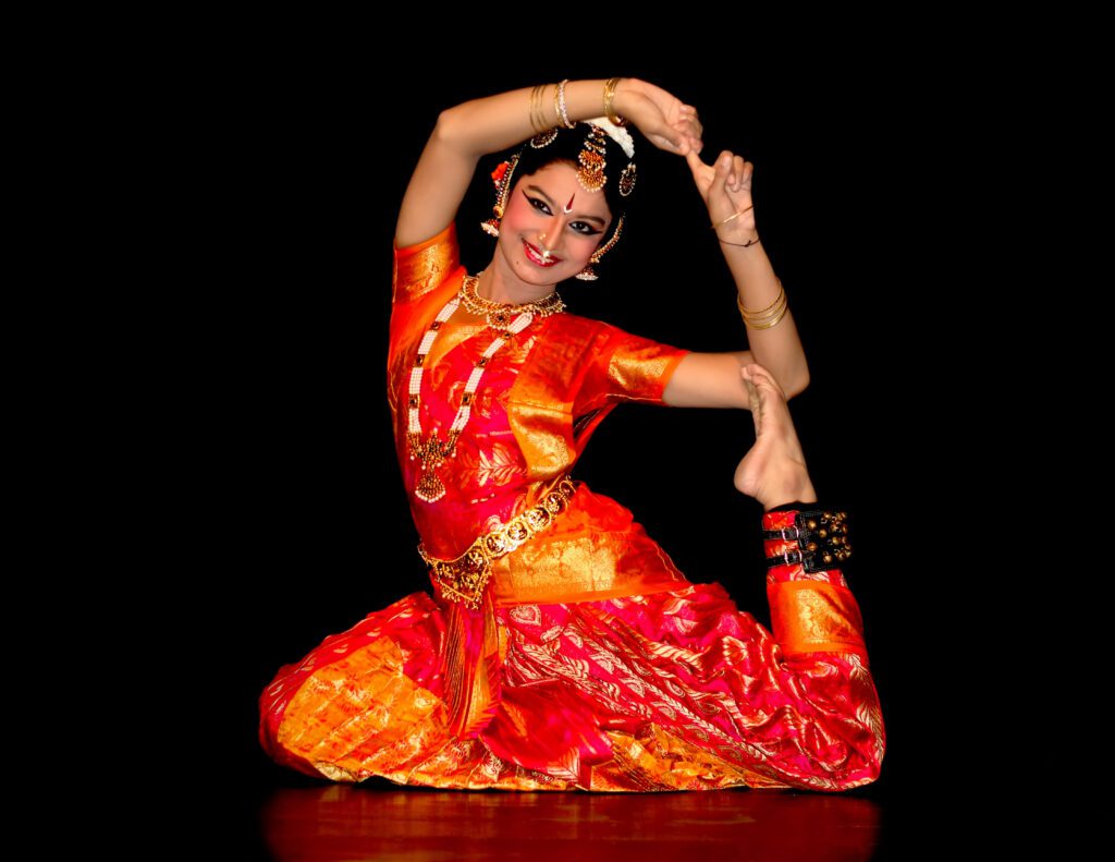 Indian classical dances BHARATNATYAM - Bodhibloom.com