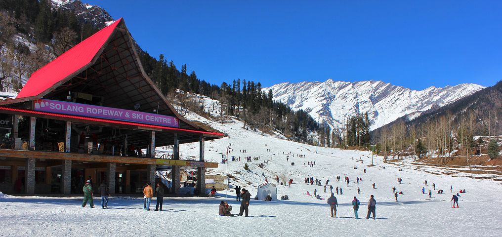 Manali during winter and Christmas